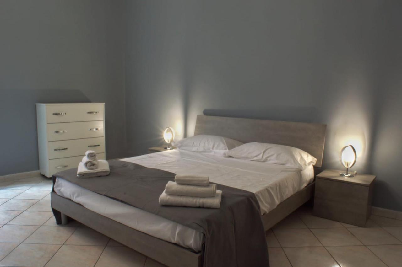 Casa Angelina Apartment เนเปิลส์ ภายนอก รูปภาพ