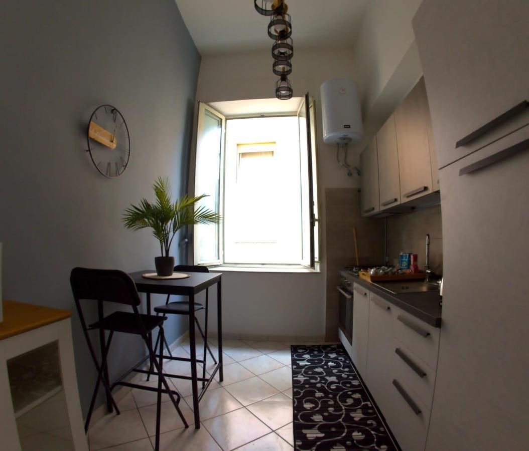 Casa Angelina Apartment เนเปิลส์ ภายนอก รูปภาพ